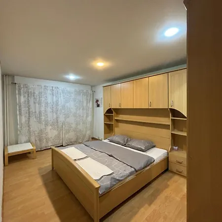 Des Trois Frontieres *